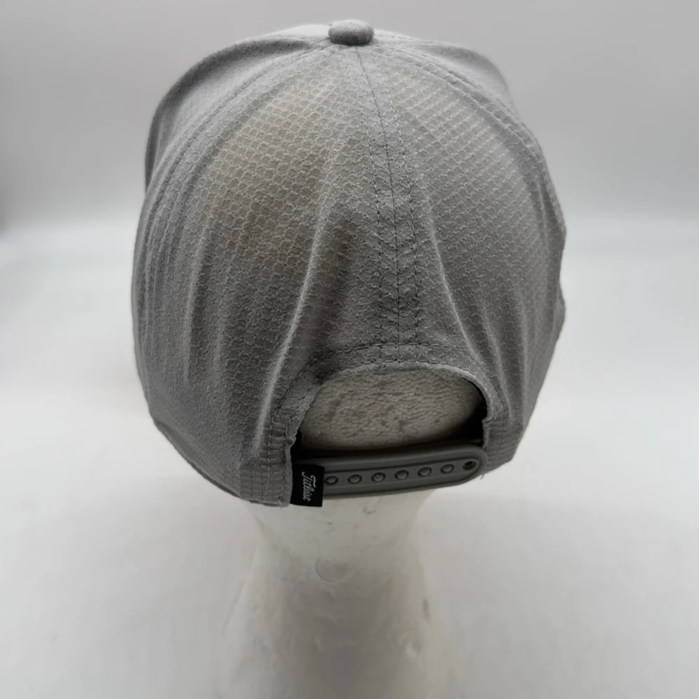 Titleist Gray Performance Golf Hat Classic Design HT8322